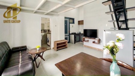 Duplex full nội thất Q7, có bancol thoáng mát, Gần cầu Phú Mỹ, khu chế xuất Tân thuận