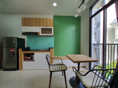 Căn Hộ Cao Cấp Cách Sân Bay Chỉ 5 Phút - Ngay Công Viên HVT