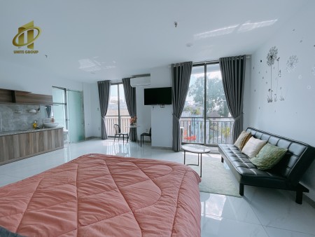 Cho thuê căn hộ Quận 3, đường Võ Thị Sáu, BAN CÔNG, gần Điện Biên Phủ, Hai Bà Trưng