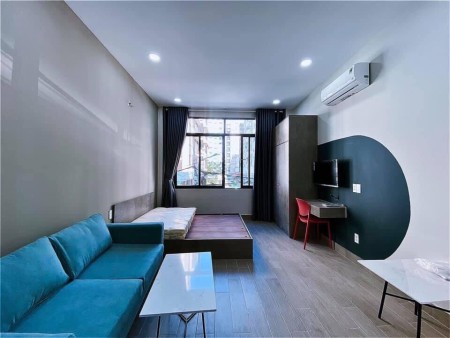 Căn hộ Quận 3, style hiện đại, đường Cách Mạng Tháng 8, MÁY GIẶT RIÊNG, CỬA SỔ, gần Tô Hiến Thành