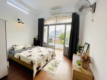 Căn hộ Bình Thạnh, đường Nguyễn Hữu Cảnh, 1PN VÁCH NGĂN, BAN CÔNG, Gần Hutech, Hồng Bàng