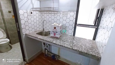 Cho thuê căn hộ có gác lửng 50m2 đường 3T2 Quận 10 giá rẻ 5 tr th - lh 0916318655