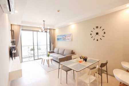 Cho thuê căn hộ cao cấp tại  The Goldview căn 2PN, 2WC diện tích 81m2, giá 16 Triệu/Tháng