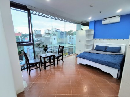 Căn hộ full nội thất xịn xò Ngay Sân bay tại Tân Bình