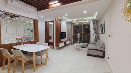 Căn hộ cao cấp mới đẹp tại chung cư Midtown Phú Mỹ Hưng căn 82m2, 2pn, full nội thất