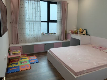 Gia Đình Không Ở Cho Thuê Căn Hộ Tại Goldmark, Giá Rẻ Nhất 
LH: 0333093651