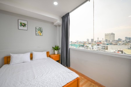 Căn Hộ Full Nội Thất Dạng Studio Và 1PN Trên Đường Lê Văn Sỹ