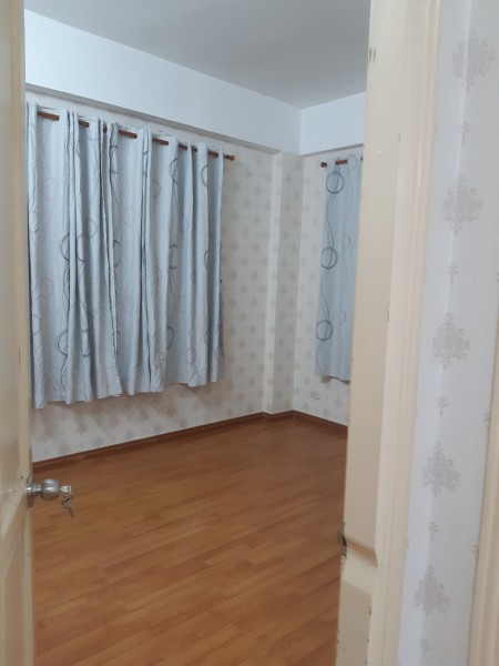 Cần cho thuê căn hộ 44 Đặng văn Ngữ Quận Phú Nhuận. Diện Tích 70m2, 2Phòng Ngủ, 1wc, view thoáng