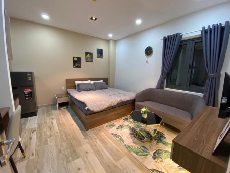 Căn hộ studio - cửa sổ thoáng - full nội thất - gần bến xe miền Đông