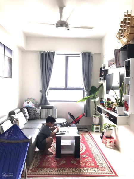 Chính chủ cần cho thuê căn hộ Marina Tower, 60m2, 2PN, giá 4.5tr/th, bao phí quản lý và wifi.