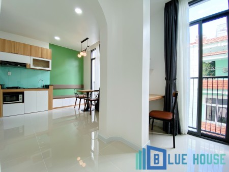 CHDV Cao cấp 1PN Ban công View đẹp Full nội thất Ngay Sân Bay