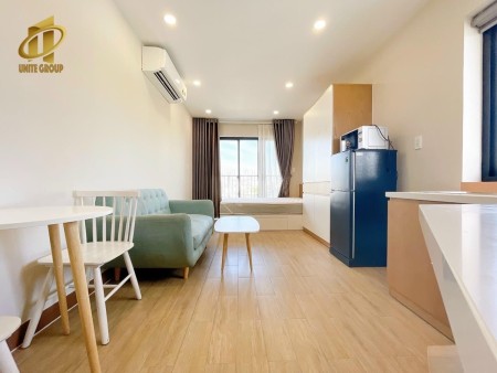 CHDV bao phí full NT mới xây bancon đẹp Q7. Zalo : 0906.324.504 Anna ( để đc tư vấn kỹ hơn )