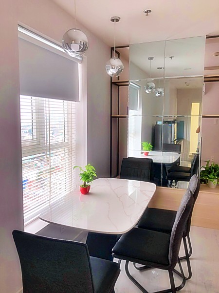 Hot! Căn góc Terra Royal 57m2 nội thất đẹp y hình, được thiết kế kỹ lưỡng, view đông bắc, giá 18tr/t