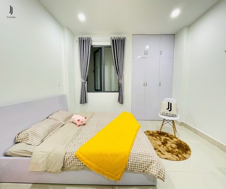 Studio full NT Q7 - cửa sổ - Kế Lotte Mart, ĐH TĐT, ĐH RMIT