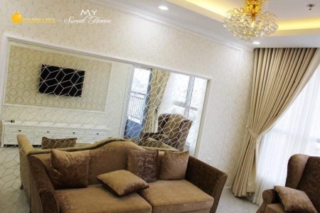 Căn hộ 3PN-106m2 full nội thất Châu Âu chung cư The Prince Residence cho thuê lầu cao view siêu đẹp