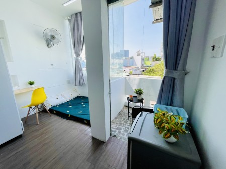 Cho thuê căn hộ chung cư mini Nguyễn Hữu Cảnh, Bình Thạnh - ban công, dịch vụ dọn dẹp