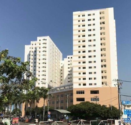 Cho thuê căn hộ hqc hóc môn, mặt tiền Quốc Lộ 22, 75m2, 2PN, 2WC, giá chỉ 5.5tr/tháng, nhà trống, 75m2, 2 phòng ngủ, 2 toilet