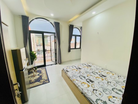 Studio Ban Công, Cửa Sổ Lớn Full Nội Thất Gần Đh Tôn Đức Thắng