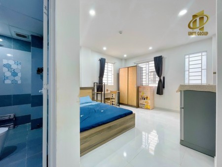 Căn hộ full nội thất, ánh sáng tự nhiên gần Lotte, TDTU, UFM, RMIT, cầu kênh tẻ, 35m2, 1 phòng ngủ, 1 toilet