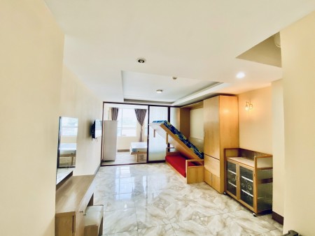 Căn hộ full nội thất, gần đh Tài chính Maketting, BigC, KCX Tân Thuận