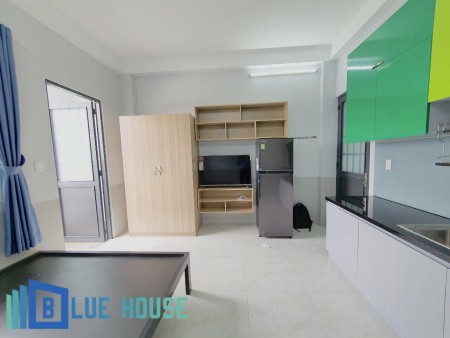 Căn hộ ban công máy giặt riêng, full nội thất ngay Nguyễn Sơn