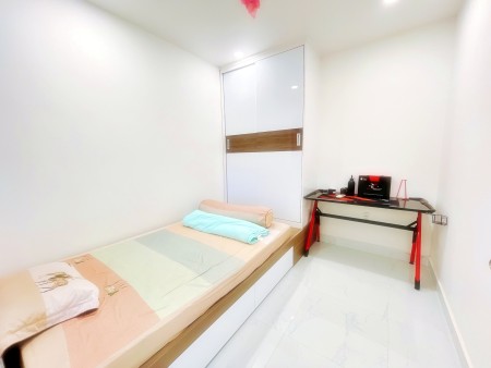 Cho thuê Terra Royal 58m2 - 2pn, tầng cao view đông bắc, full NT chỉ 16tr/th. Lh 0941797916