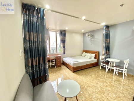 Cho thuê căn hộ 1PN 35m2 cửa sổ lớn thoáng mát, Full nội thất có máy giặt riêng