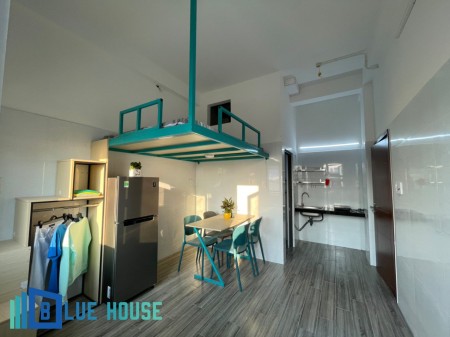 Căn hộ, Gác cao, Ban công, Full nội thất, Ngay Bàu Cát