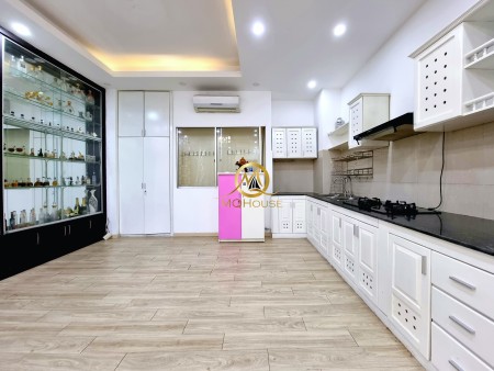  Căn hộ 1PN cao cấp Full nội thất xịn, rộng 43m2, Lê Văn Sỹ Quận 3