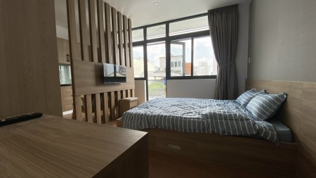 CHDV Ban công, Nội thất ngay trung tâm Quận 3