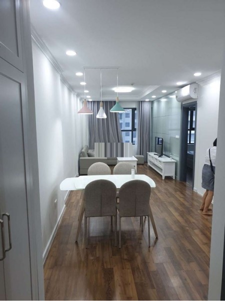 Cho thuê căn hộ chung cư Goldmark Bắc Từ Liêm 2 ngủ, ful đồ, giá rẻ