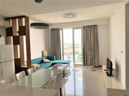 Căn hộ Saigon Airport Plaza lầu cao view sân bay. Nhà đẹp thoáng, balcon rộng. Tel 0979 809060.