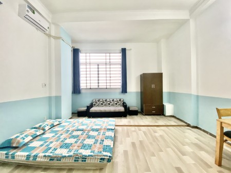 Phòng 30m2 - Nội thất đầy đủ - Cửa sổ lớn. Tư vấn và xem phòng liên hệ 0906.683.369