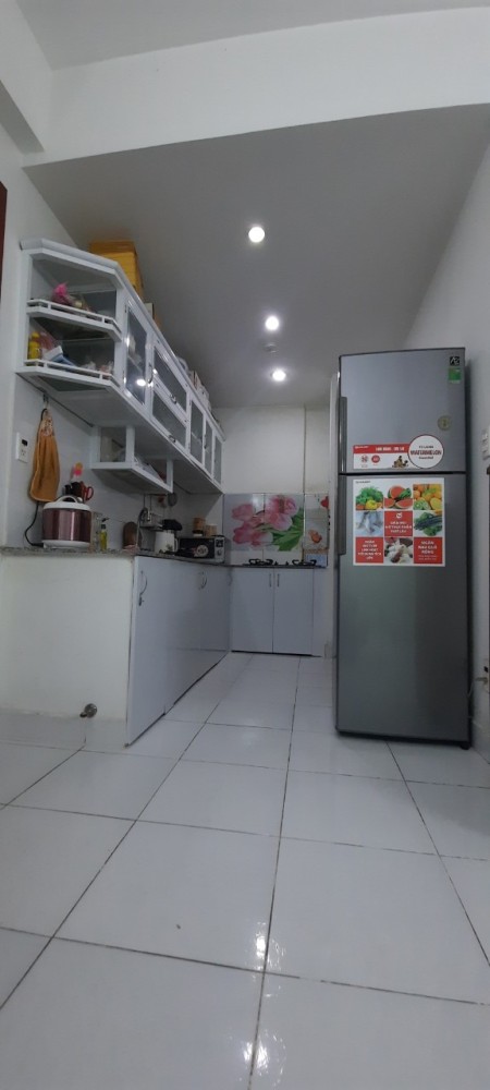 Chủ nhà cần cho thuê nhanh căn hộ Sài Gòn Town, dt 65m2, 2pn, giá 6tr8/TH. LH: 0384015896, 65m2, 2 phòng ngủ, 2 toilet