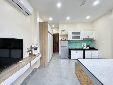 Căn hộ Trường Sơn studio ban công full nội thất, ngay khu vực Sân Bay