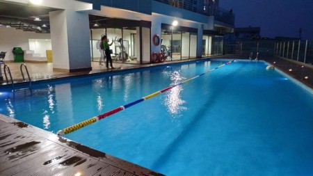 Cần cho thuê căn hộ Remax quận 6. Diện Tích 82m2. 2pn, 2wc,đầy đủ nội thất. Lầu cao view đẹp.