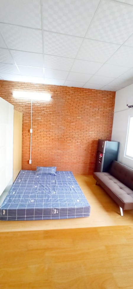 Cho thuê CHDV Penthouse 2 phòng ngủ 60m2 Full NT giá hạt dẻ