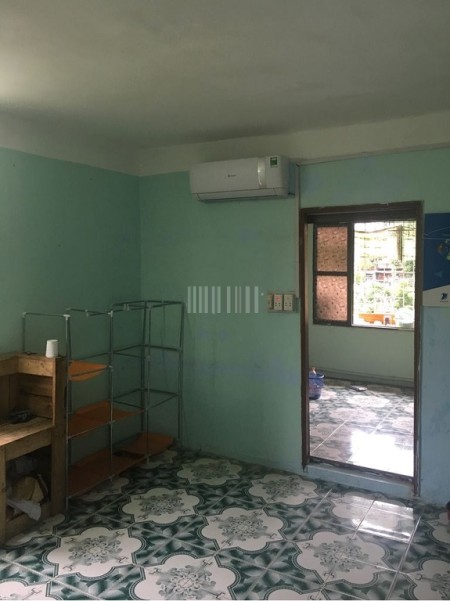 Cần cho thuê chung cư TT Thanh Xuân Bắc 1PN, có điều hòa, bình nóng lạnh