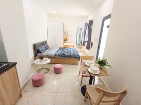 Căn bộ studio rộng 40m full nội thất ở Nguyễn Đình Chiểu Q3