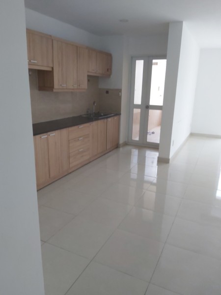 Cho thuê C/C Khuông Việt – Đối Diện Cổng Số 2 Công Viên Nước Đầm Sen – 1PN1WC – Nhà trống Vào ở ngay