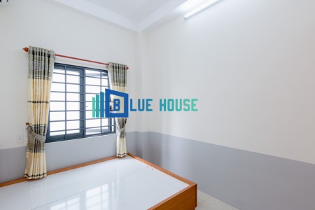 1 PN có Ban Công Lớn, Full NT, Máy Giặt Riêng