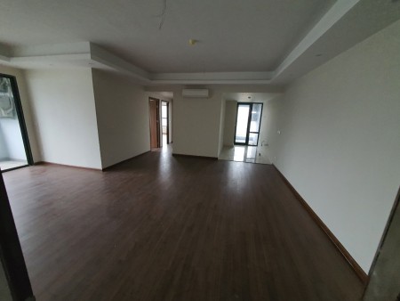 Cho thuê căn hộ chung cư Stellar Garden (có anh bạn nhờ đăng hộ thông tin) số 35 Lê Văn Thiêm, 115m2, 3 phòng ngủ, 2 toilet