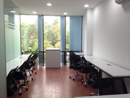 Cho thuê văn phòng Trung Kính, Cầu Giấy 150m2. Giá thuê chỉ 16 Triệu/Tháng