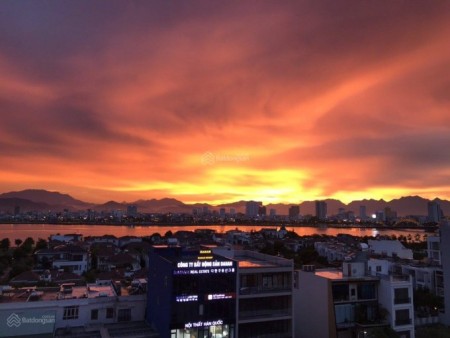 Cho thuê căn hộ The Monarchy giá rẻ, 2PN, 80m2, 7 triệu/tháng. LH 0777470881