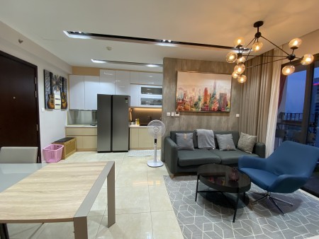 Cần cho thuê gấp căn hộ 2PN Vinhomes D Capitale, Full đồ, Rộng 72m2 giá cực rẻ mùa covid nhận nhà ở