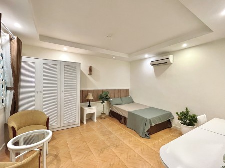 Căn Hộ DV thiết kế hiện đại, gần Lotte Mart, ViVoCity, Crescent Mall, Đh TĐT, Rmit