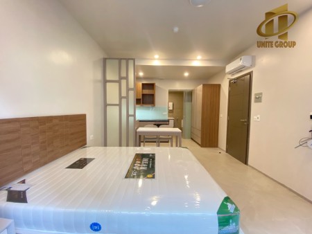 Căn Rosetta ban công ngay nguyễn văn linh, PMH, creasent mall, kcx Tân thuận,,,