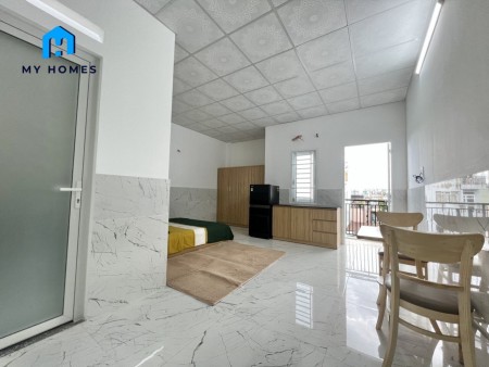 Cho thuê căn hộ bancol đầy đủ tiện nghi ngay công viên HVT