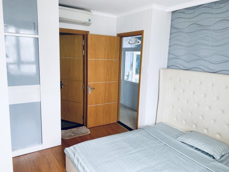 Chính chủ cho thuê căn hộ Him Lam Chợ Lớn 97m2, Giá thuê 10 Triệu/Tháng. LH: 0902685071