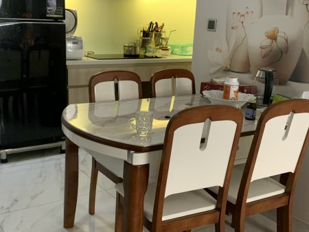 Cho thuê căn hộ Midtown Phú Mỹ Hưng, nhà đẹp hướng mát, view sông đẹp, 91m2, 2 phòng ngủ, 2 toilet